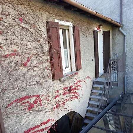 The Ivy House In The Castle Apartman *