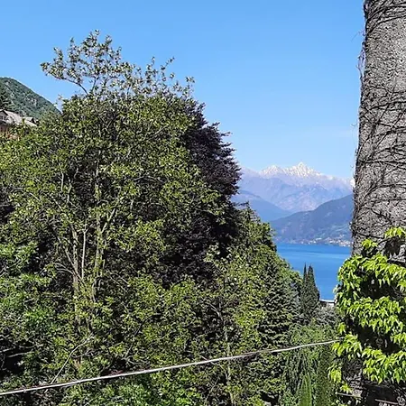 The Ivy House In The Castle Apartmán Menaggio
