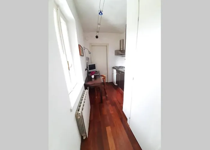 Апартаменты The Ivy House In The Castle